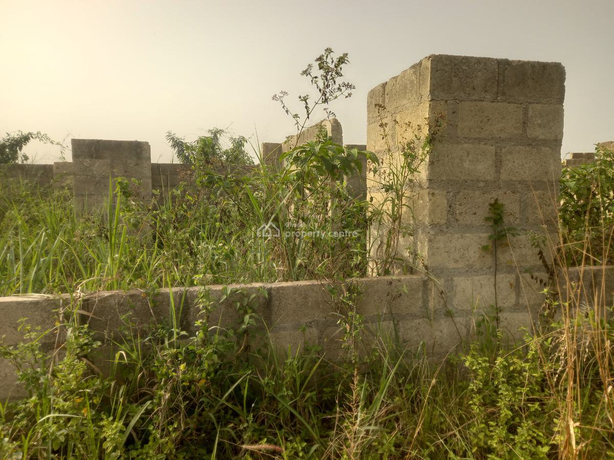 3 Bedrooms, Abijan Nkwanta, Aputuogya., Bosomtwe, Ashanti, House for Sale