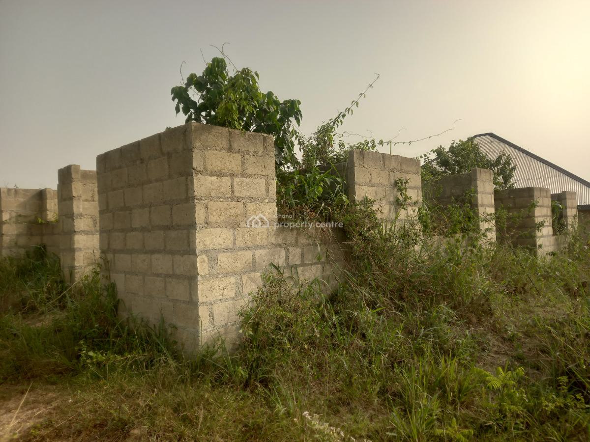 3 Bedrooms, Abijan Nkwanta, Aputuogya., Bosomtwe, Ashanti, House for Sale