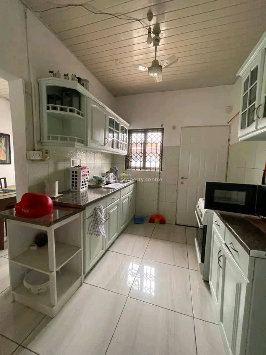 Fully Furnished 3 Bedroom House in a Gated Community, Paraku Estate, Spintex, Accra, House for Rent