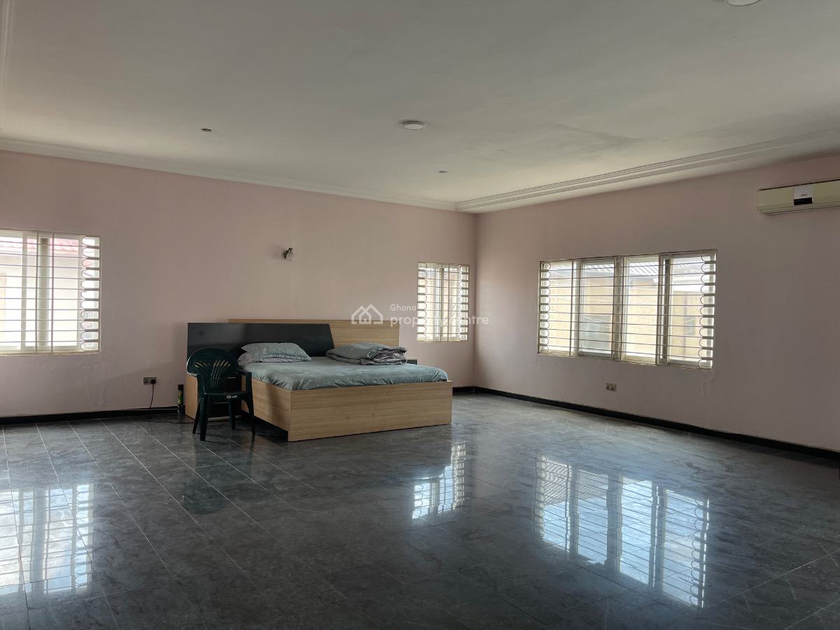 Luxurious 4-bedroom,2-room Bq + Swimming Pool, Airport Hills Next to Lister Hospital, East Airport, Airport Residential Area, Accra, House for Sale