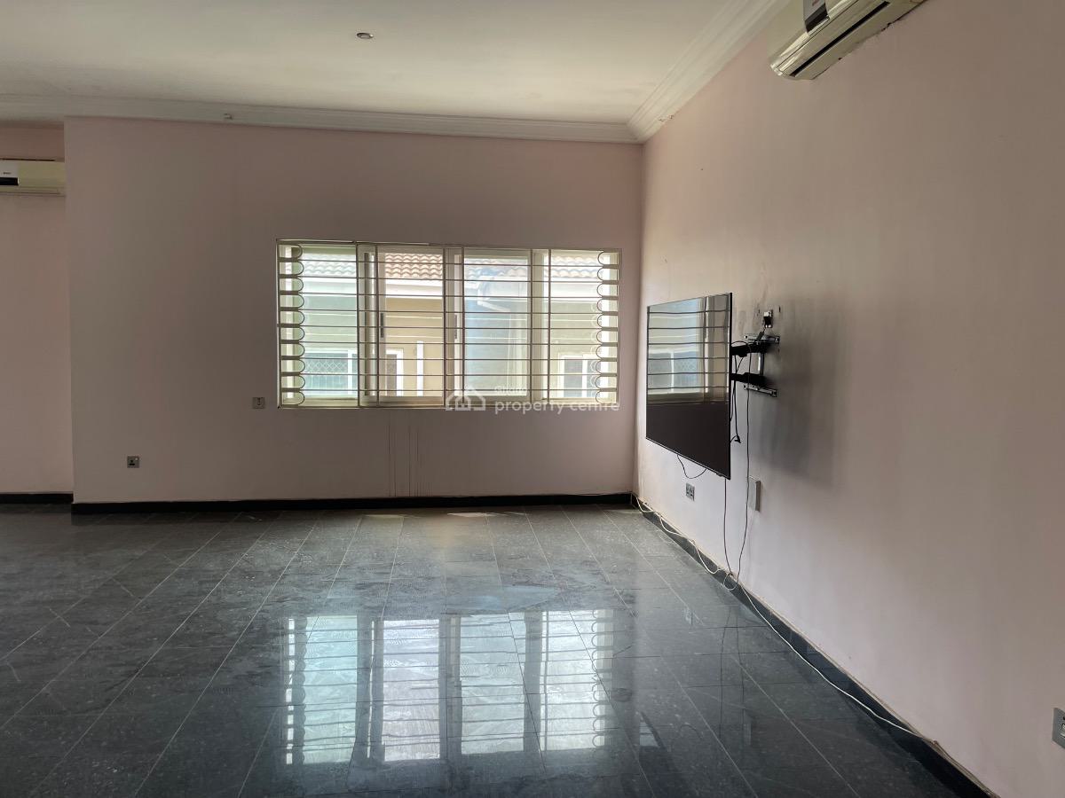 Luxurious 4-bedroom,2-room Bq + Swimming Pool, Airport Hills Next to Lister Hospital, East Airport, Airport Residential Area, Accra, House for Sale