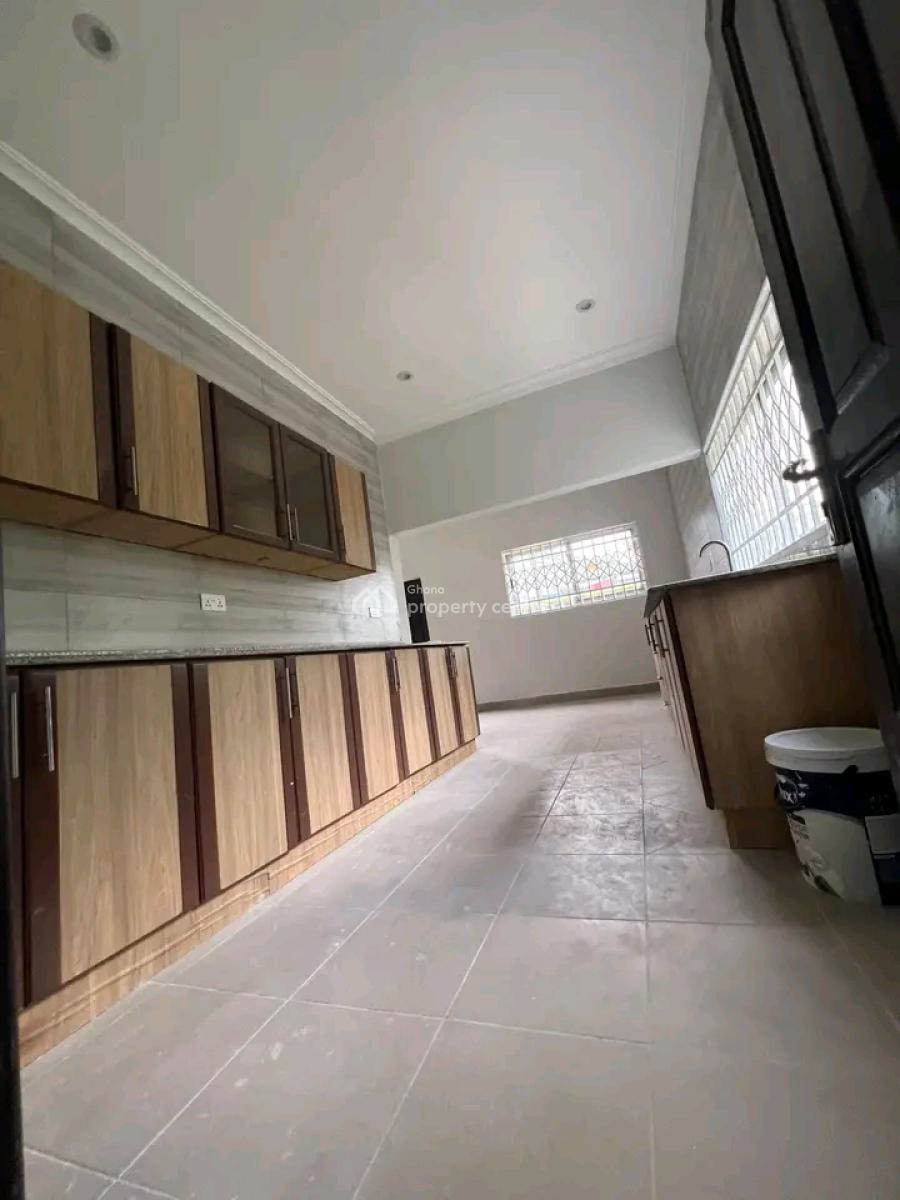 Decent 4-bed House @ Tesano, Tesano, Accra, House for Rent