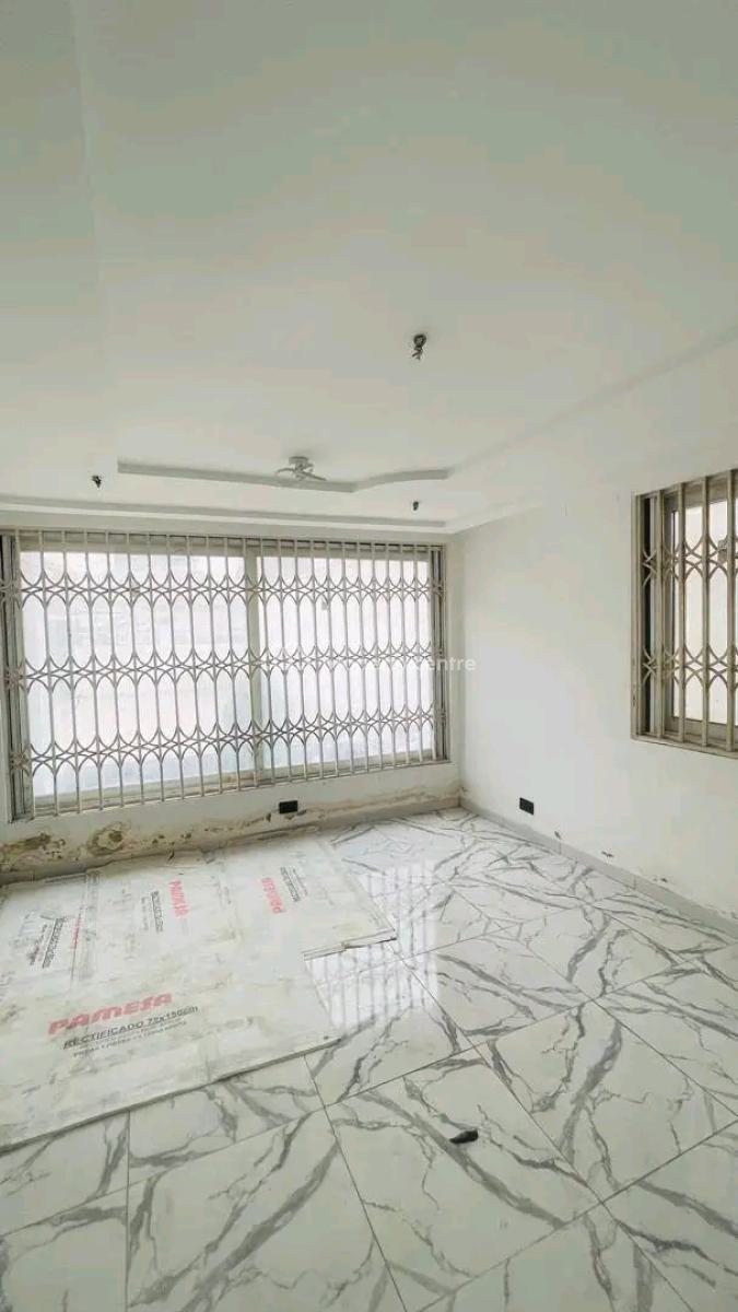 Executive 6-bedroom House @ Tesano, Tesano, Accra, House for Rent