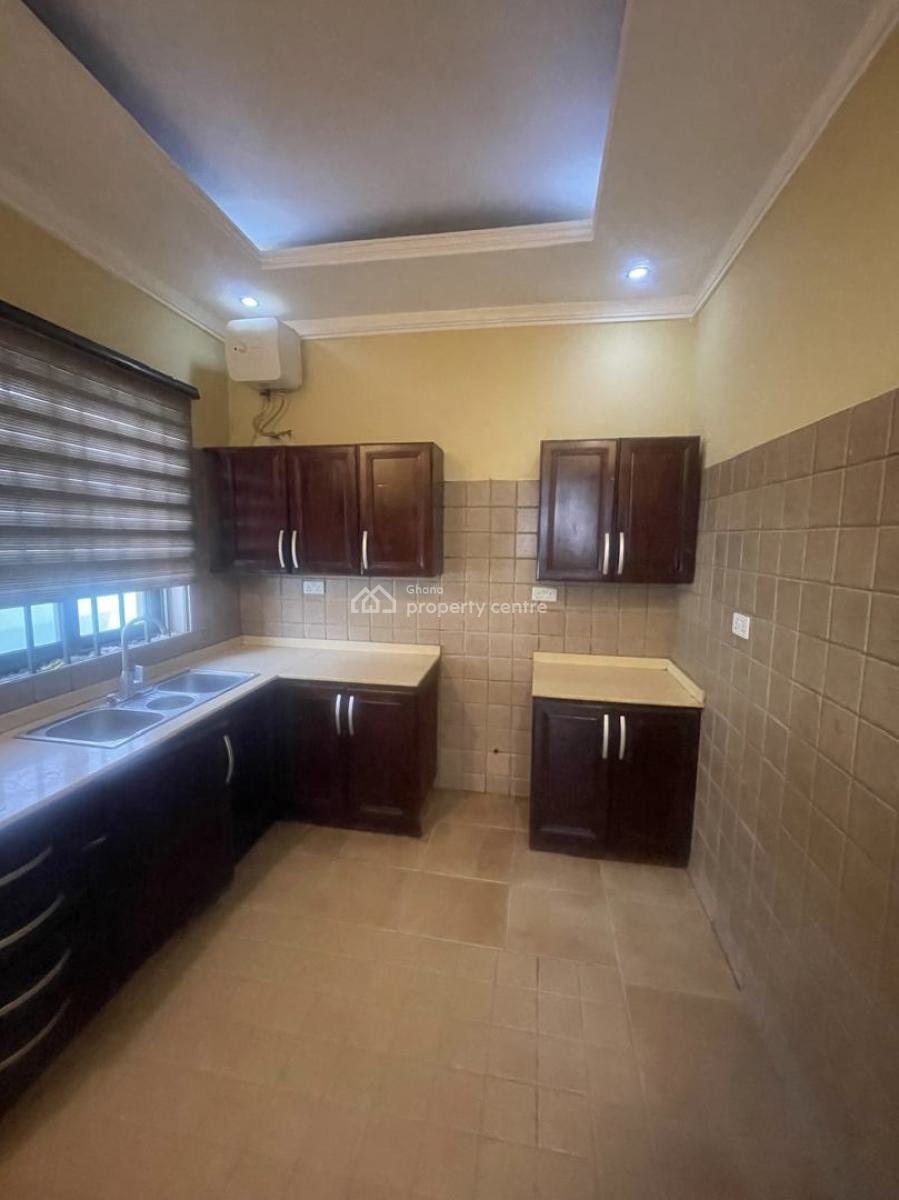 3 Bedrooms Detached Bungalow, Ashongman Estate Bridge, Ga East Municipal, Accra, Detached Bungalow for Sale
