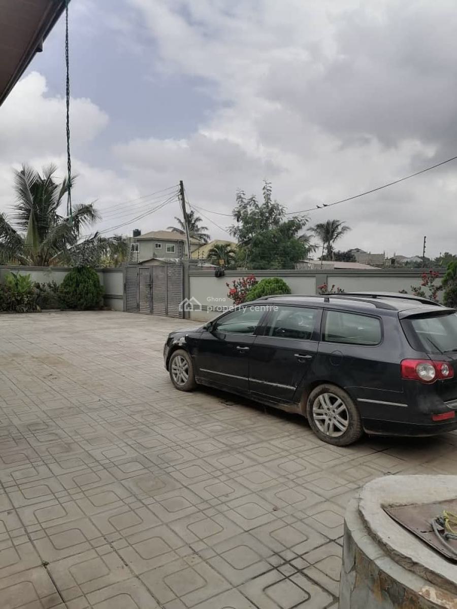 5 Bedrooms at Amasaman Kuntunse, Kuntunse, Amasaman, Ga West Municipal, Accra, Detached Bungalow for Sale