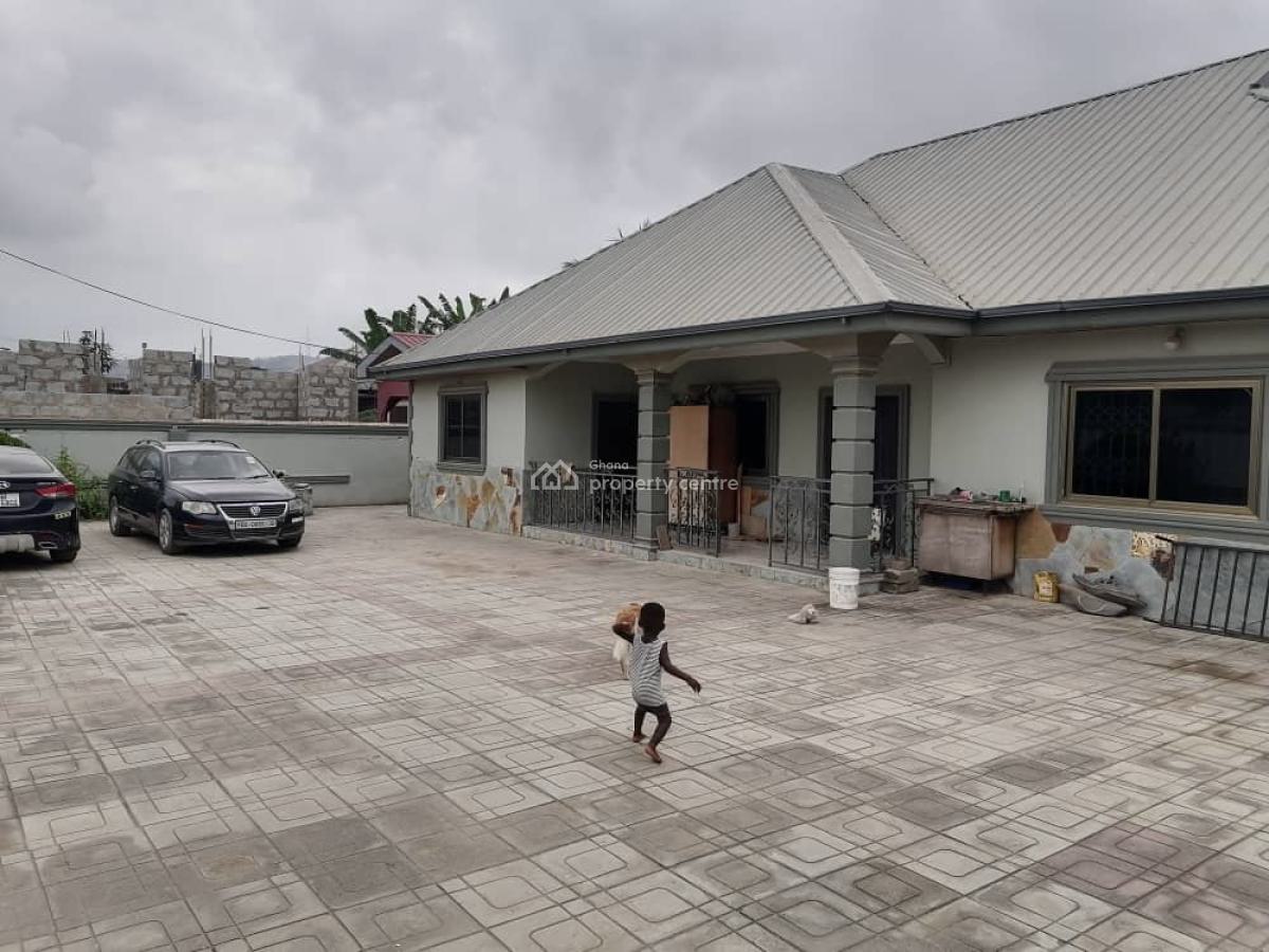 5 Bedrooms at Amasaman Kuntunse, Kuntunse, Amasaman, Ga West Municipal, Accra, Detached Bungalow for Sale