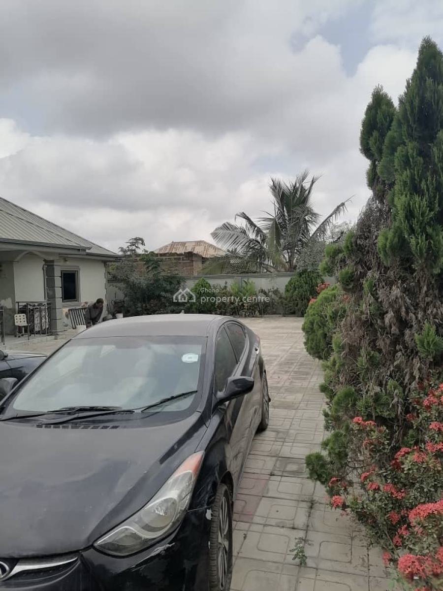 5 Bedrooms at Amasaman Kuntunse, Kuntunse, Amasaman, Ga West Municipal, Accra, Detached Bungalow for Sale