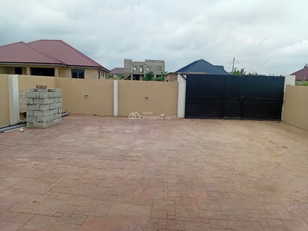4 Bedrooms at Amasaman Doblo, Amasaman Ayi Kai Doblo, Ga West Municipal, Accra, Detached Duplex for Sale