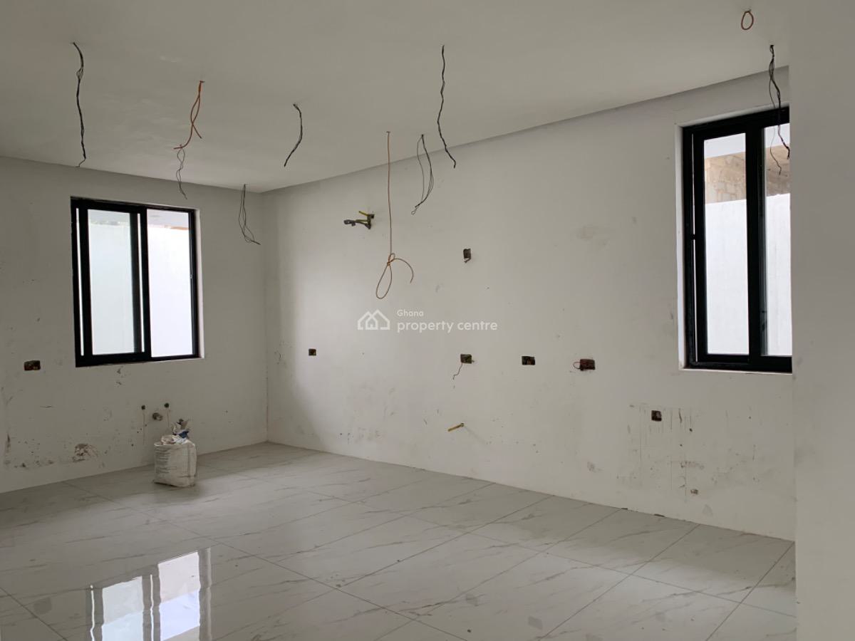Executive 4 Bedrooms House with Maids Quarters, Mempeasem, East Legon, Accra, Detached Duplex for Sale