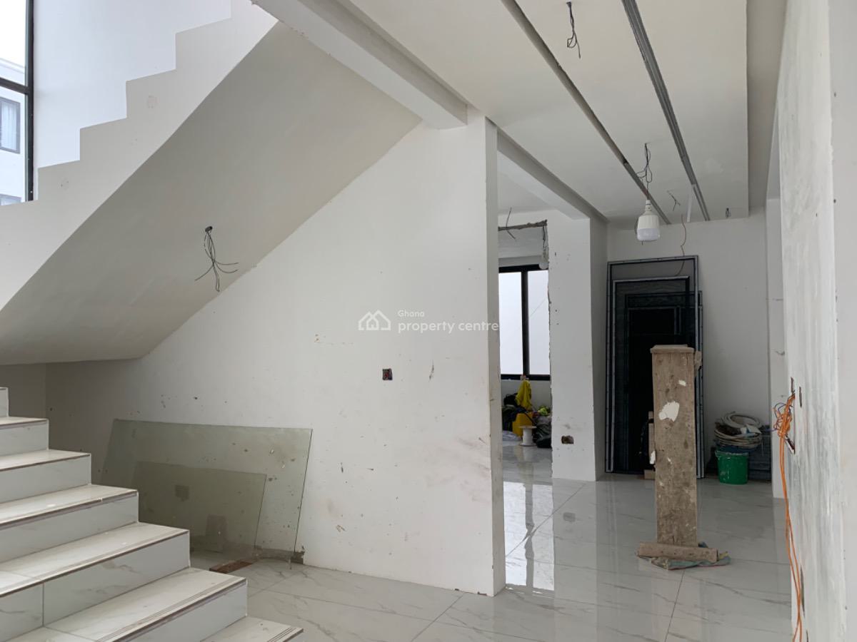 Executive 4 Bedrooms House with Maids Quarters, Mempeasem, East Legon, Accra, Detached Duplex for Sale