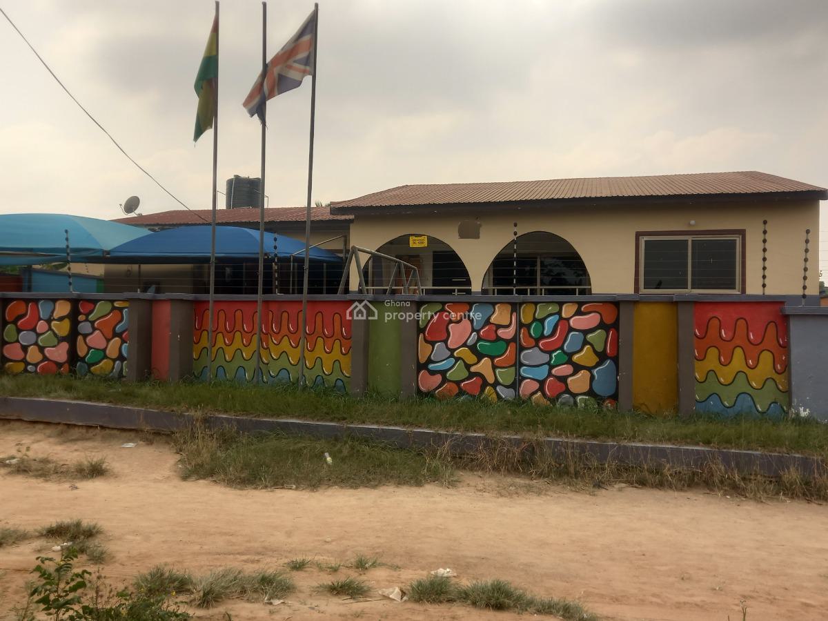 4 Bedrooms, Fawoade, on Tafo Pankrono Road, Kumasi Metropolitan, Ashanti, House for Sale