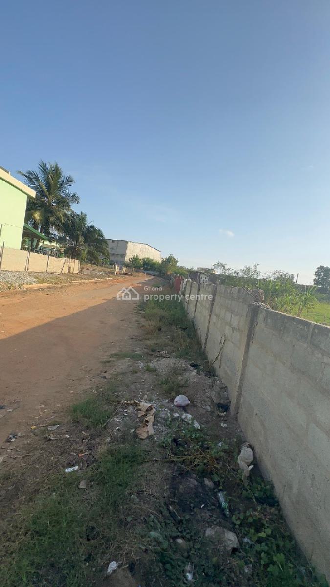 Exclusive Development Opportunity -- Prime Commercial Land, Right Behind Westhills Mall, Weija, Ga South Municipal, Accra, Mixed-use Land for Sale
