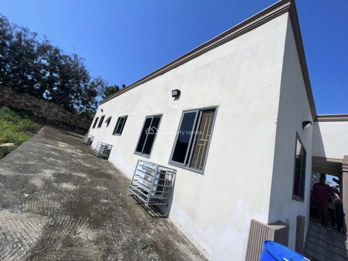 4 Bedrooms on 2 Plots of Land, Last Stop, Awoshie, Ga Central Municipal, Accra, Detached Bungalow for Sale