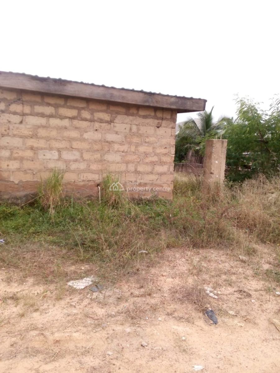 Half Plot with Single Room on It, Obeyeyie, Amasaman, Ga West Municipal, Accra, Residential Land for Sale
