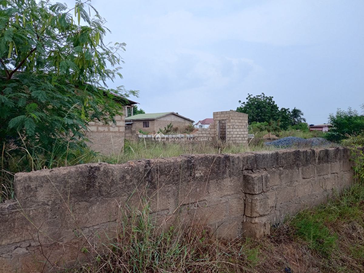 Half Plot with Single Room on It, Obeyeyie, Amasaman, Ga West Municipal, Accra, Residential Land for Sale