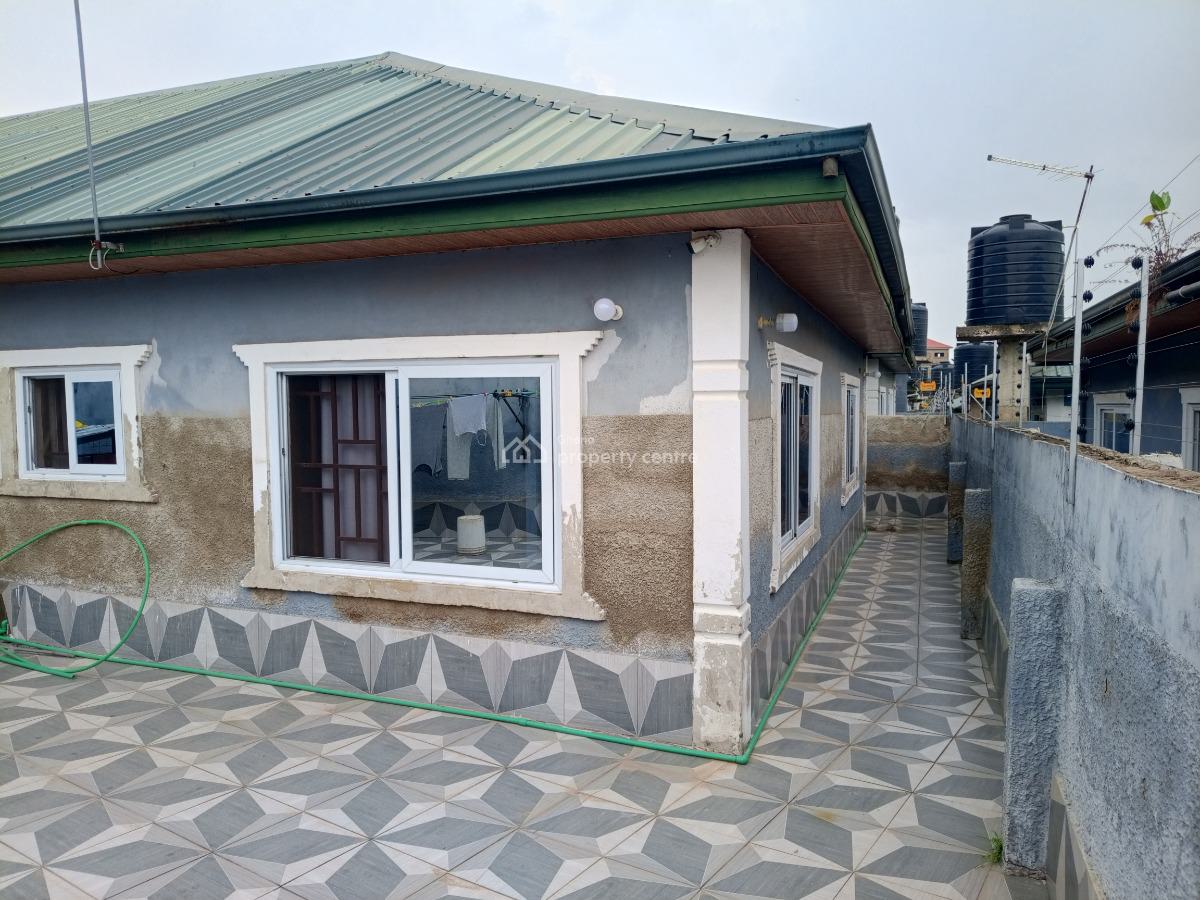 Titled 5 Bedroom House, Abease, 3 Junction Area, Amasaman, Ga West Municipal, Accra, Detached Bungalow for Sale