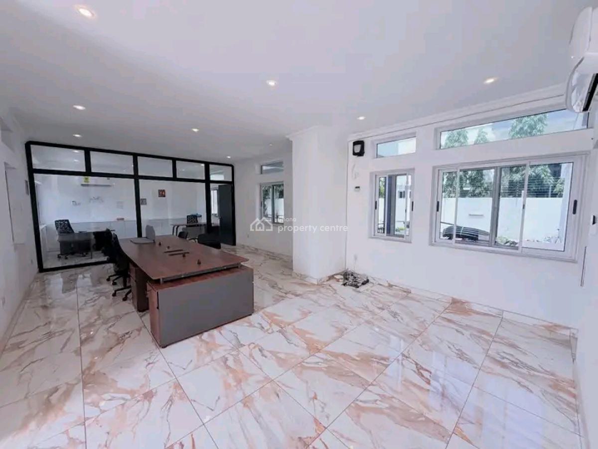 Executive 5-bedroom Townhouse @ Cantonment, Cantonments, Accra, Townhouse for Rent