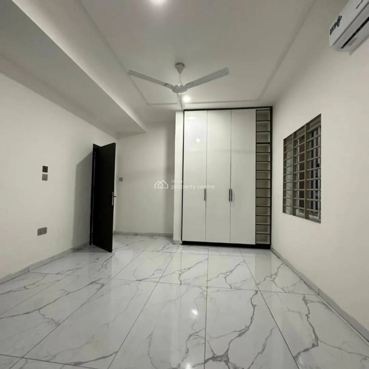 Executive 4 Bedrooms, Ashaley Botwe, Adenta Municipal, Accra, House for Sale