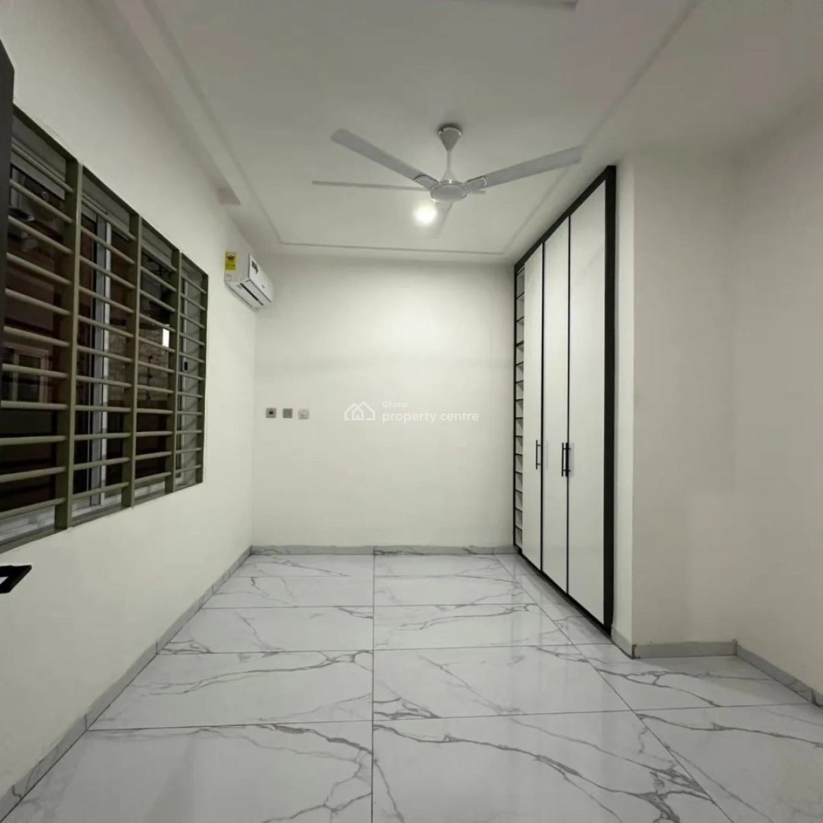 Executive 4 Bedrooms, Ashaley Botwe, Adenta Municipal, Accra, House for Sale