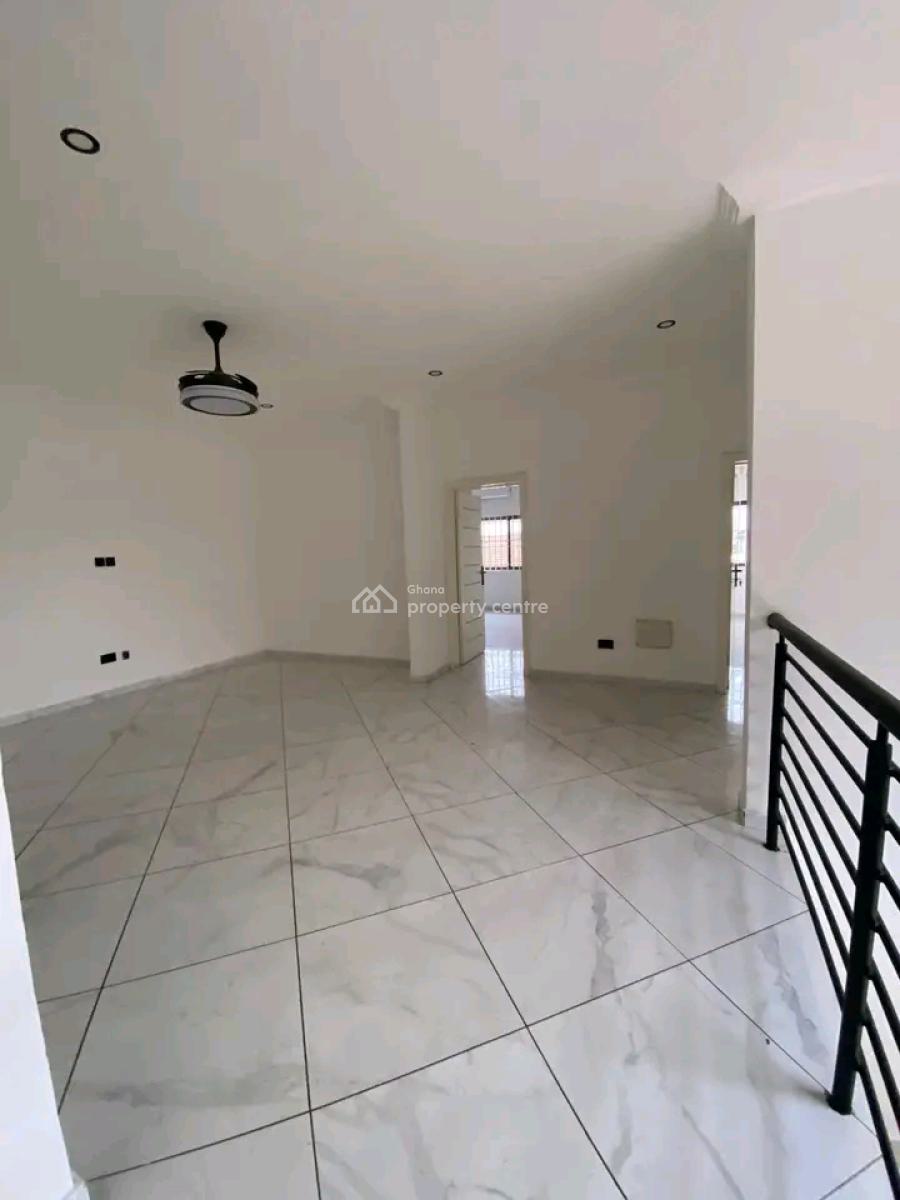 Executive 3-bedroom Townhouse @ Sprintex, Spintex, Accra, House for Rent