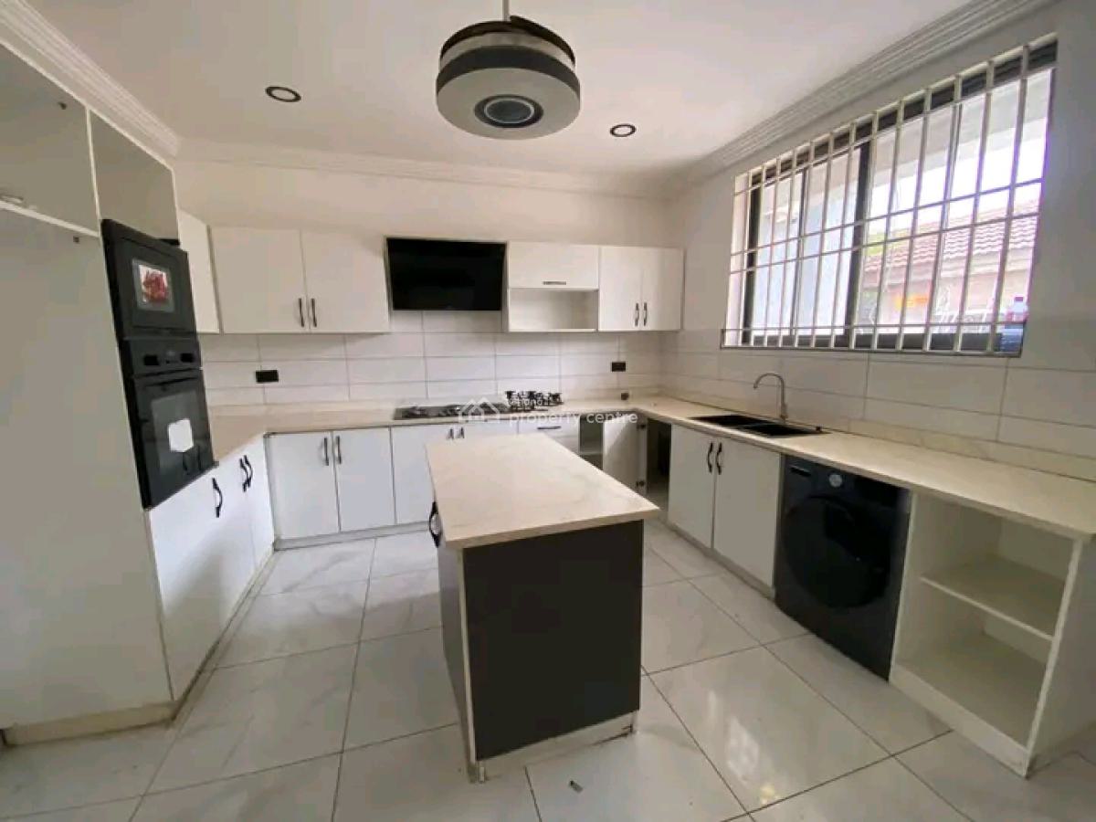 Executive 3-bedroom Townhouse @ Sprintex, Spintex, Accra, House for Rent