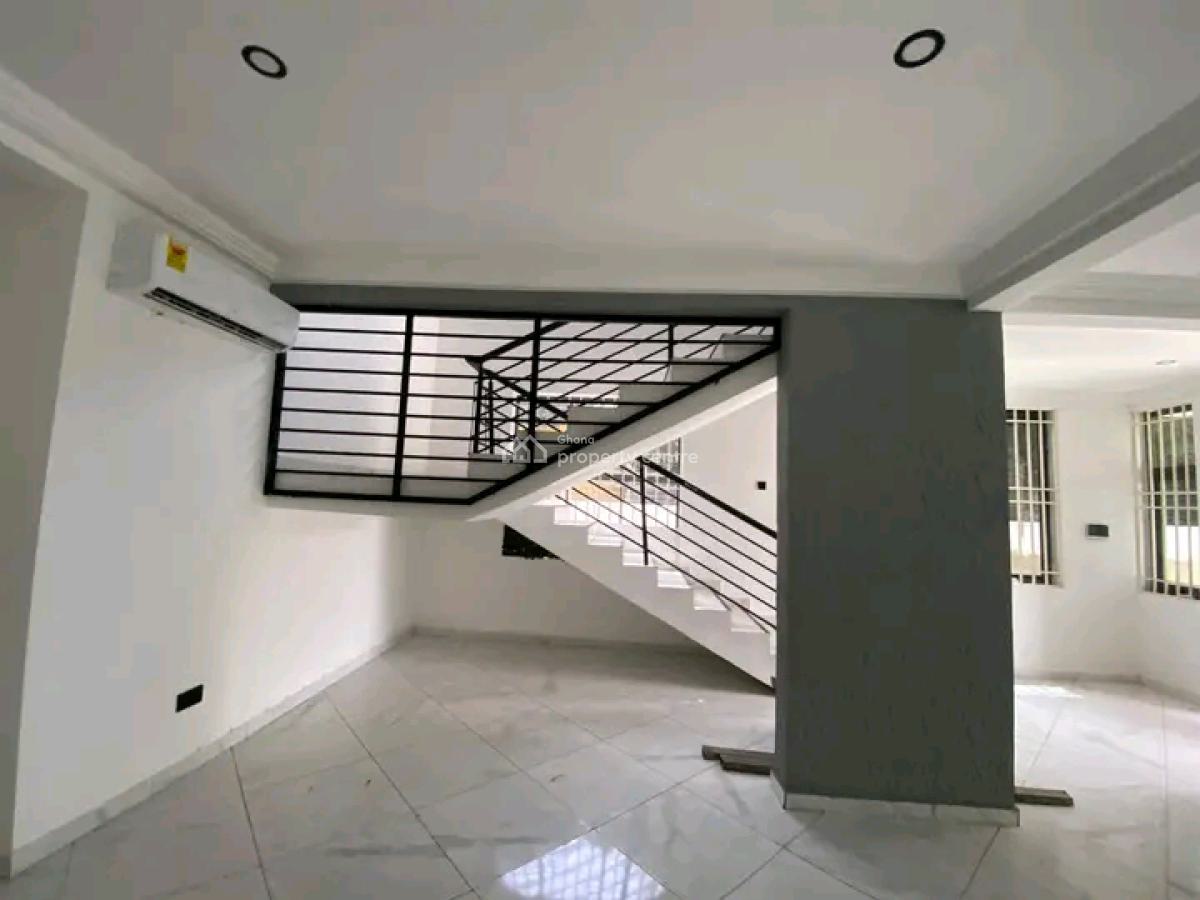 Executive 3-bedroom Townhouse @ Sprintex, Spintex, Accra, House for Rent
