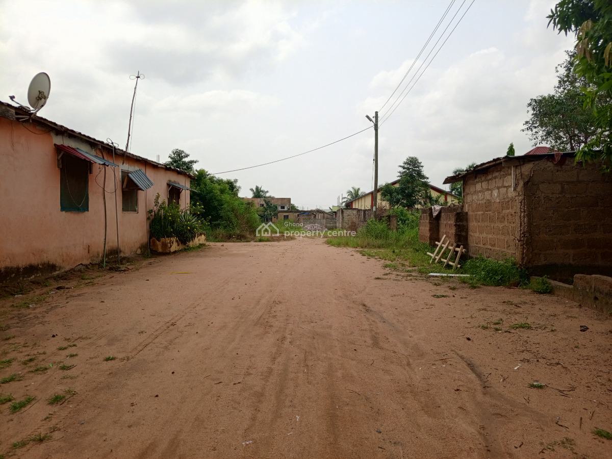 Registered Estate Main Road 3 Plots at Ofaakor/bentum Kasoa, Ofaakor Bentum After Jei River, Kasoa, Awutu-senya East, Central Region, Land for Sale