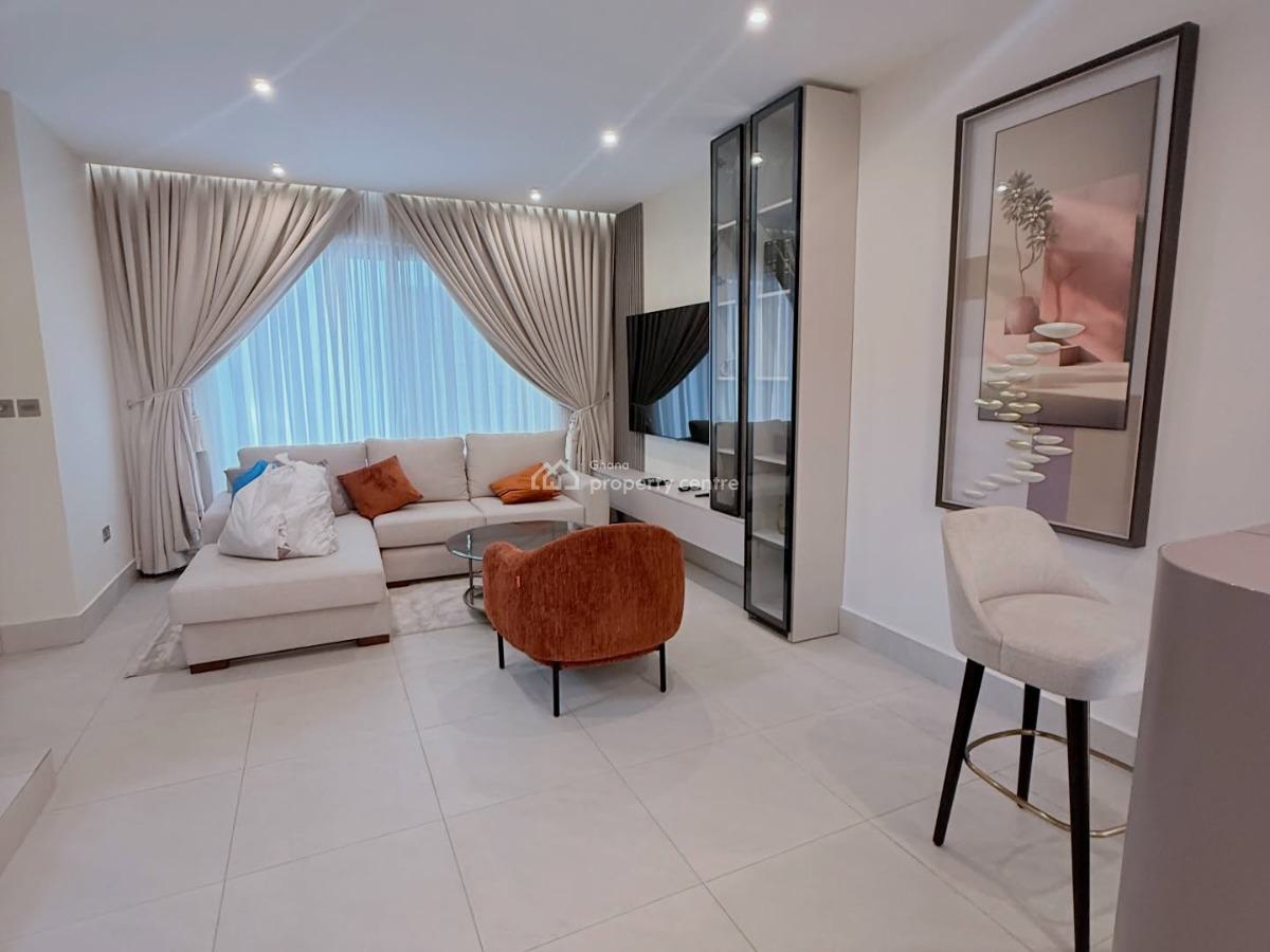 Luxurious Fully Furnished 3-bedroom Smart Homr+ Bq @ Cantonment, Cantonments, Accra, Townhouse for Rent