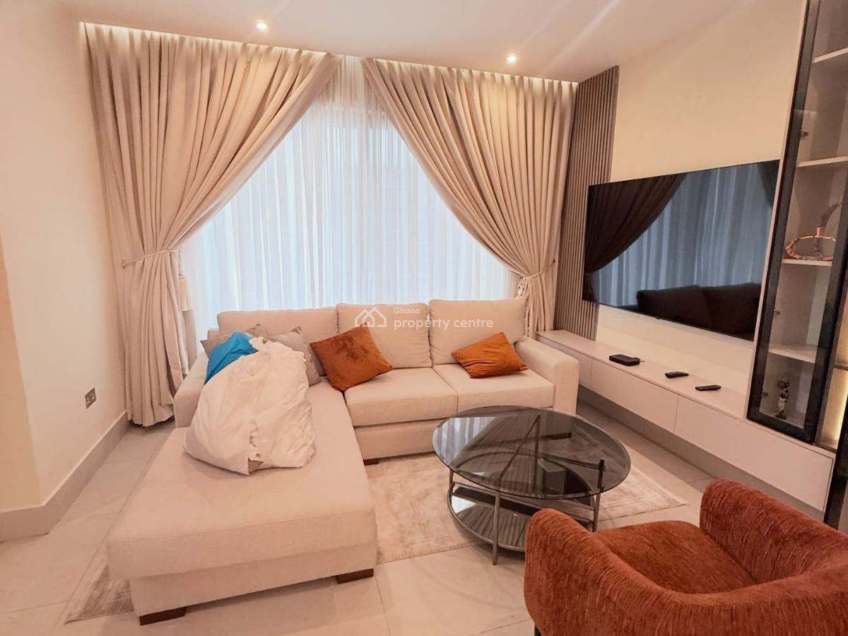 Luxurious Fully Furnished 3-bedroom Smart Homr+ Bq @ Cantonment, Cantonments, Accra, Townhouse for Rent