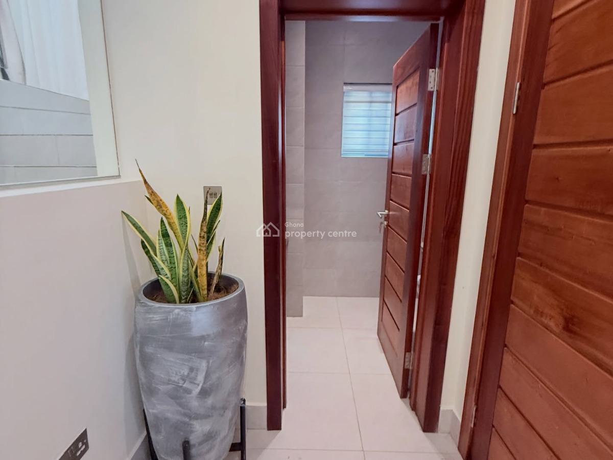 Luxurious Fully Furnished 3-bedroom Smart Homr+ Bq @ Cantonment, Cantonments, Accra, Townhouse for Rent