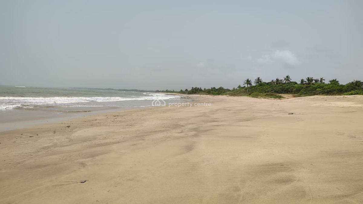 Ocean Front Land in Takoradi, Ahanta West, Western Region, Mixed-use Land for Sale