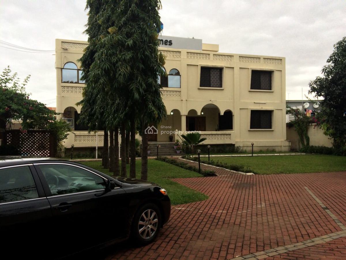6 Bedroom House in Ridge, North Ridge, Accra, Detached Duplex for Sale
