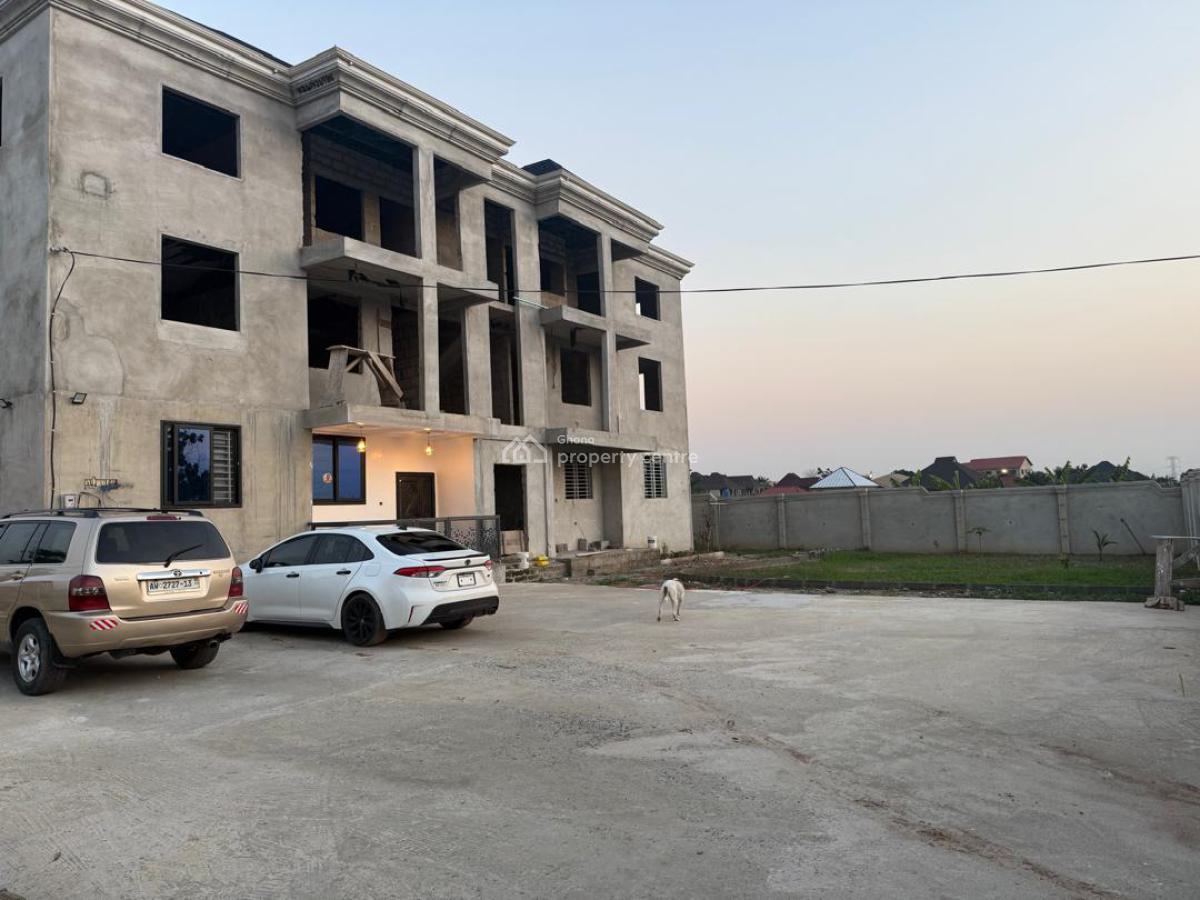 16 Bedrooms  ( Apartment/ Flat)  Ejisu, Ejisu, Ejisu-juaben Municipal, Ashanti, House for Sale