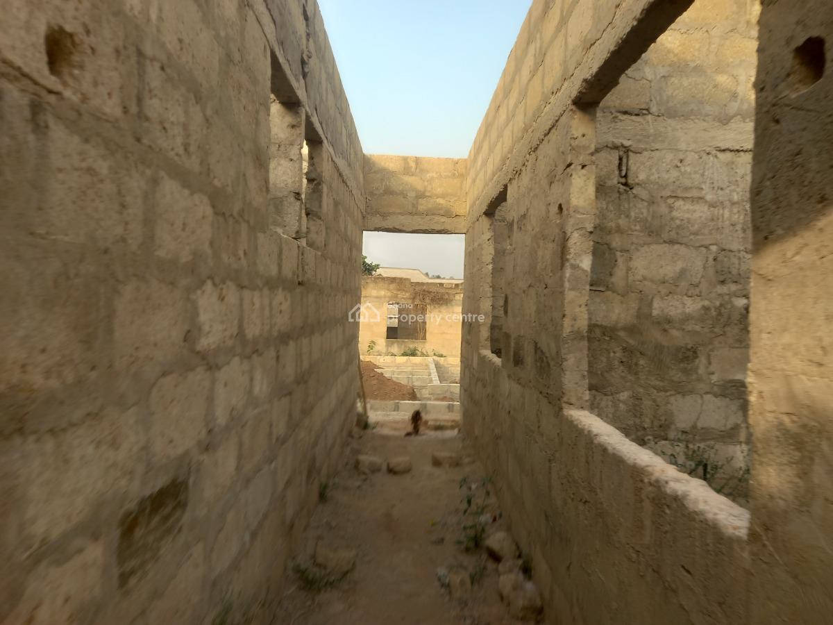 6 Bedrooms ( Apartment), Abira, on Kenyasi Road., Kumasi Metropolitan, Ashanti, Commercial Property for Sale