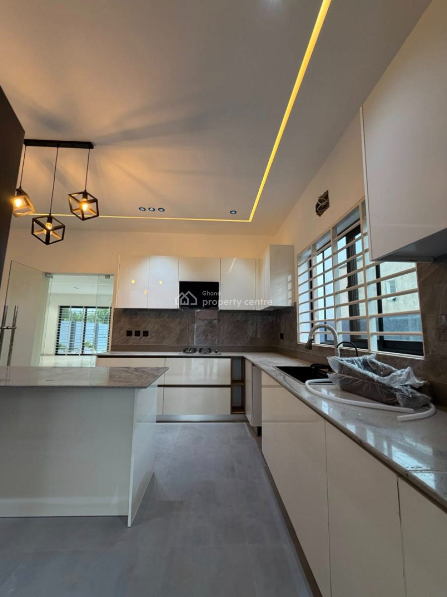 Executive Newly Built 4 Bedrooms, Adenta, Adenta Municipal, Accra, House for Sale