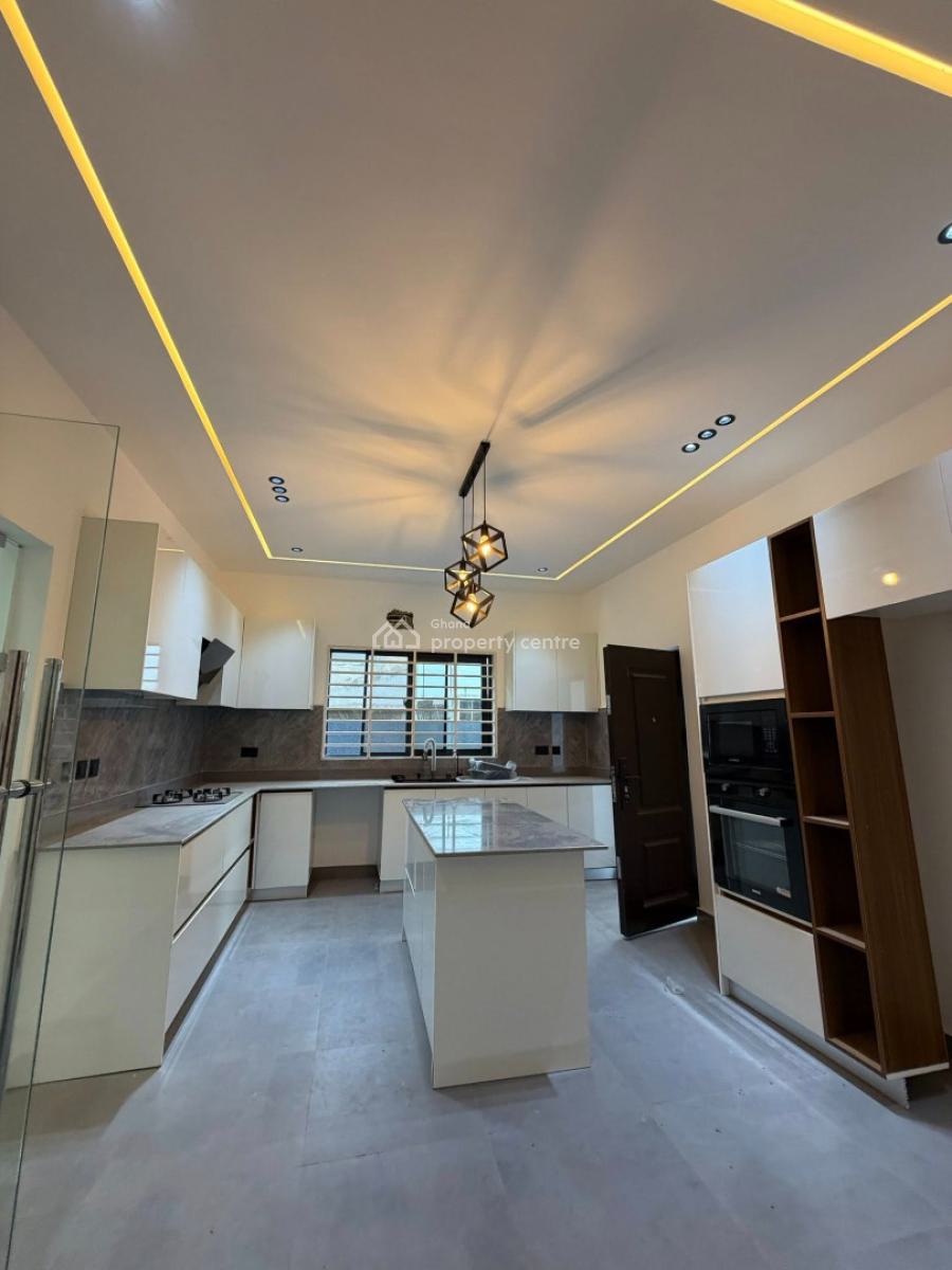 Executive Newly Built 4 Bedrooms, Adenta, Adenta Municipal, Accra, House for Sale