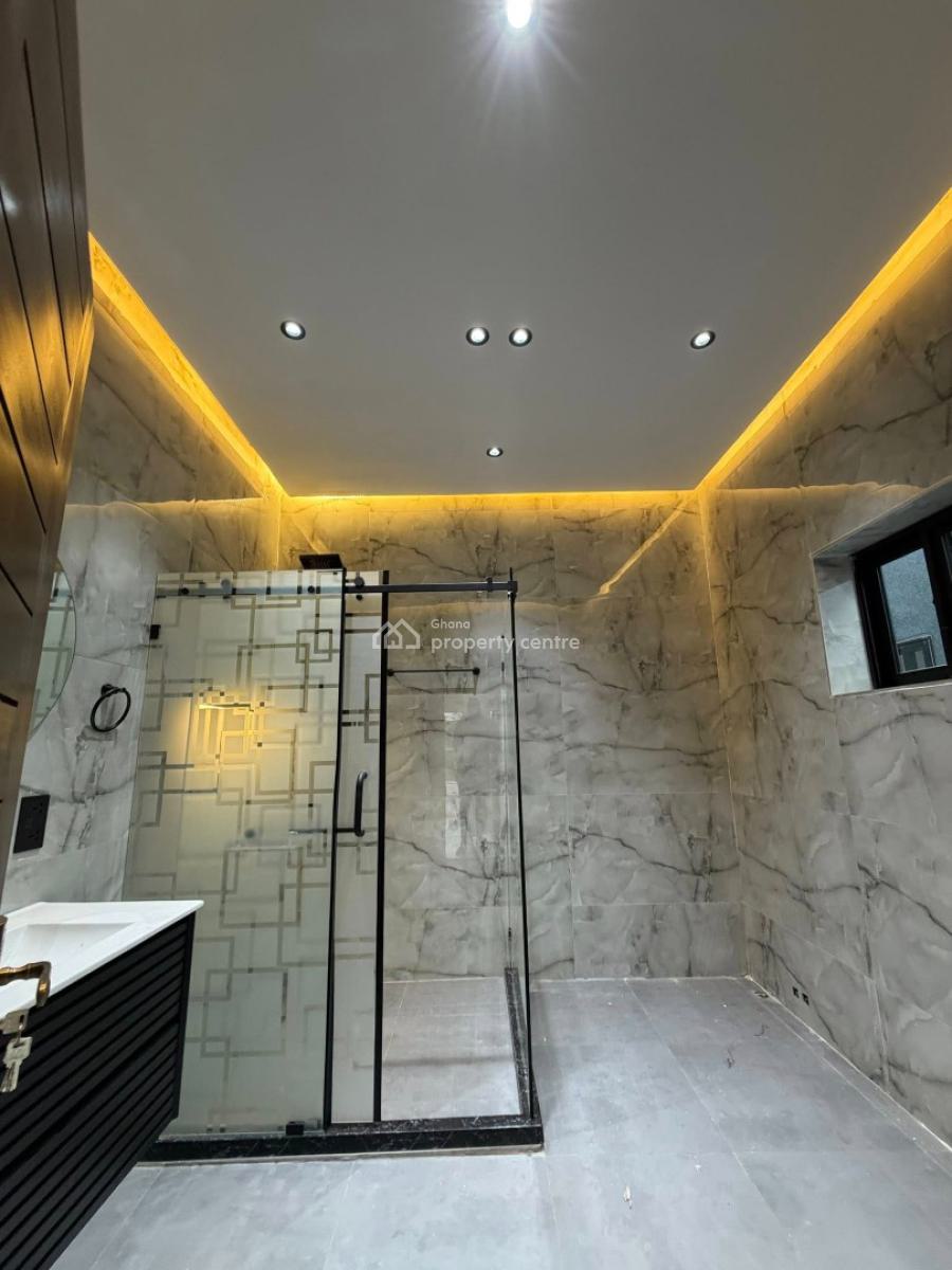 Executive Newly Built 4 Bedrooms, Adenta, Adenta Municipal, Accra, House for Sale