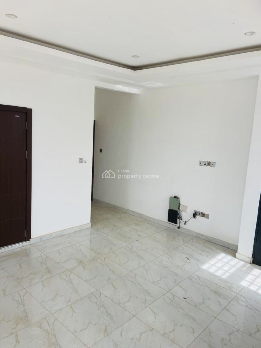 3 Bedroom House, Oyarifa, La Nkwantanang Madina Municipal, Accra, House for Sale