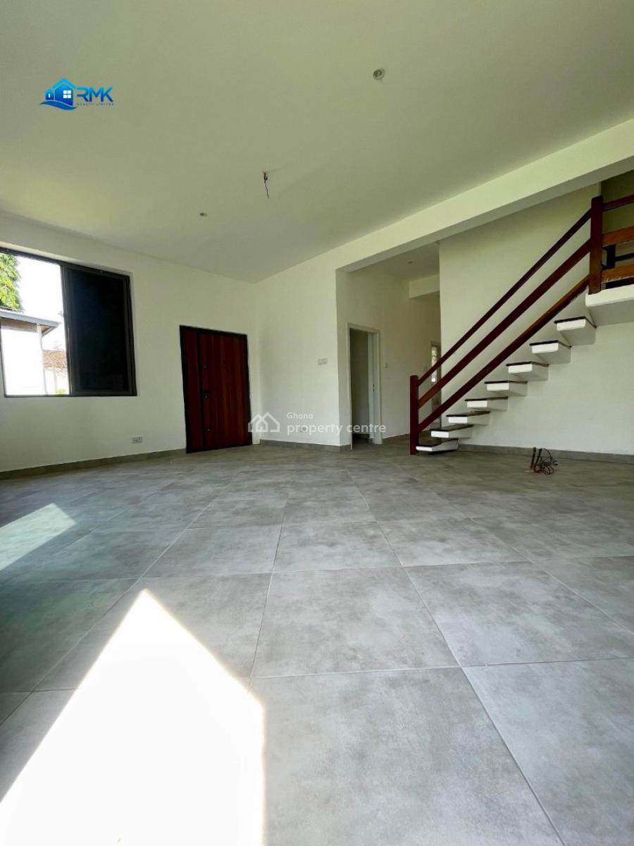 4 Bedroom Standalone House with Lovely Garden, Osu, Accra, Detached Bungalow for Rent