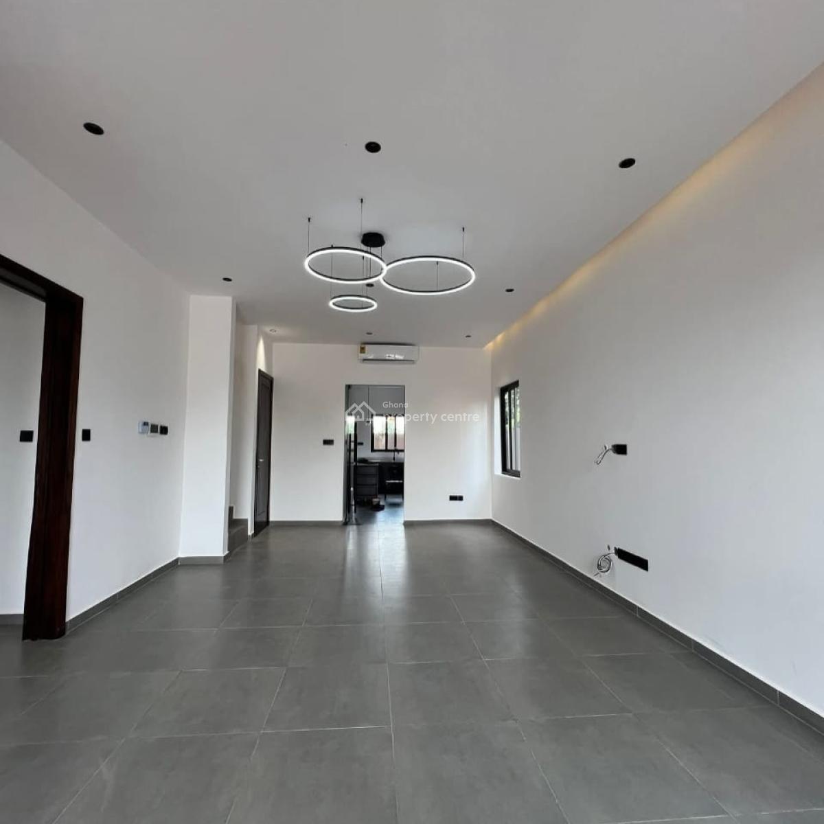 Executive 4 Bedroom, Oyarifa, La Nkwantanang Madina Municipal, Accra, House for Sale