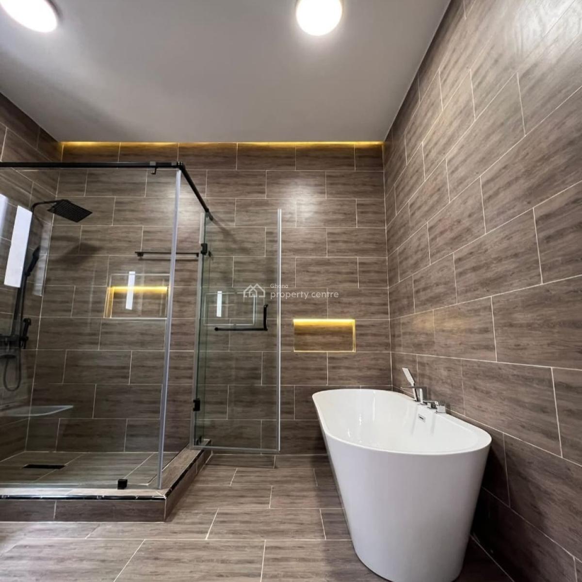 Executive 4 Bedroom, Oyarifa, La Nkwantanang Madina Municipal, Accra, House for Sale