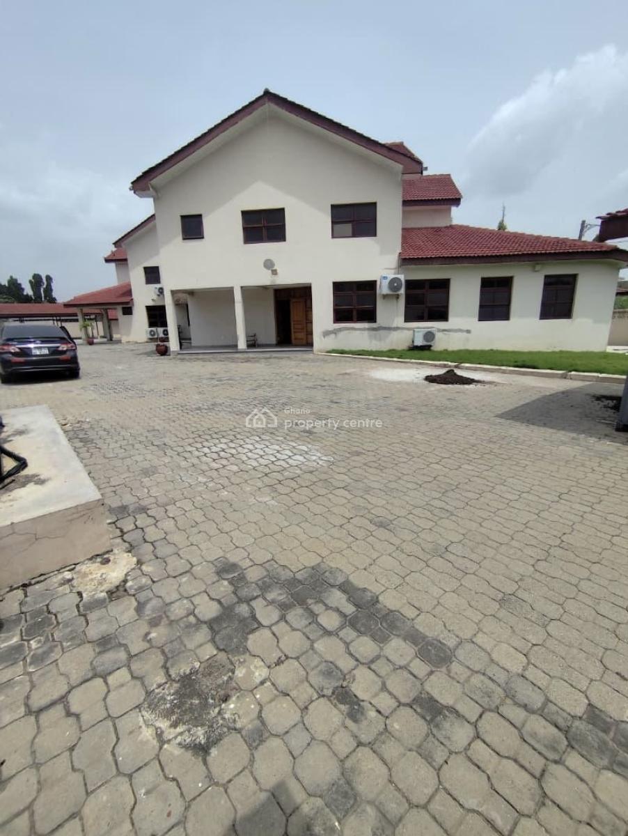 15 Bedrooms, Prisons Park, Roman Ridge, Accra, Office Space for Rent