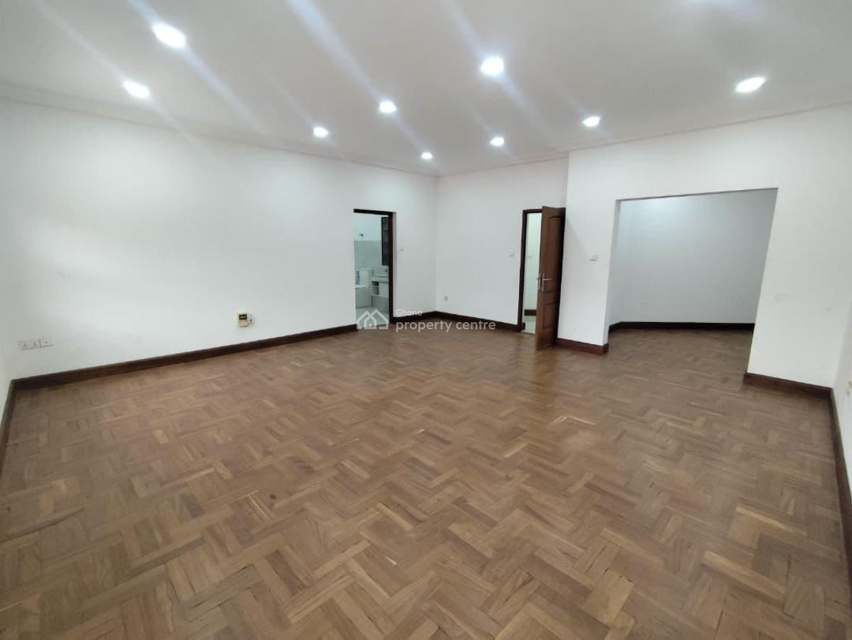 15 Bedrooms, Prisons Park, Roman Ridge, Accra, Office Space for Rent