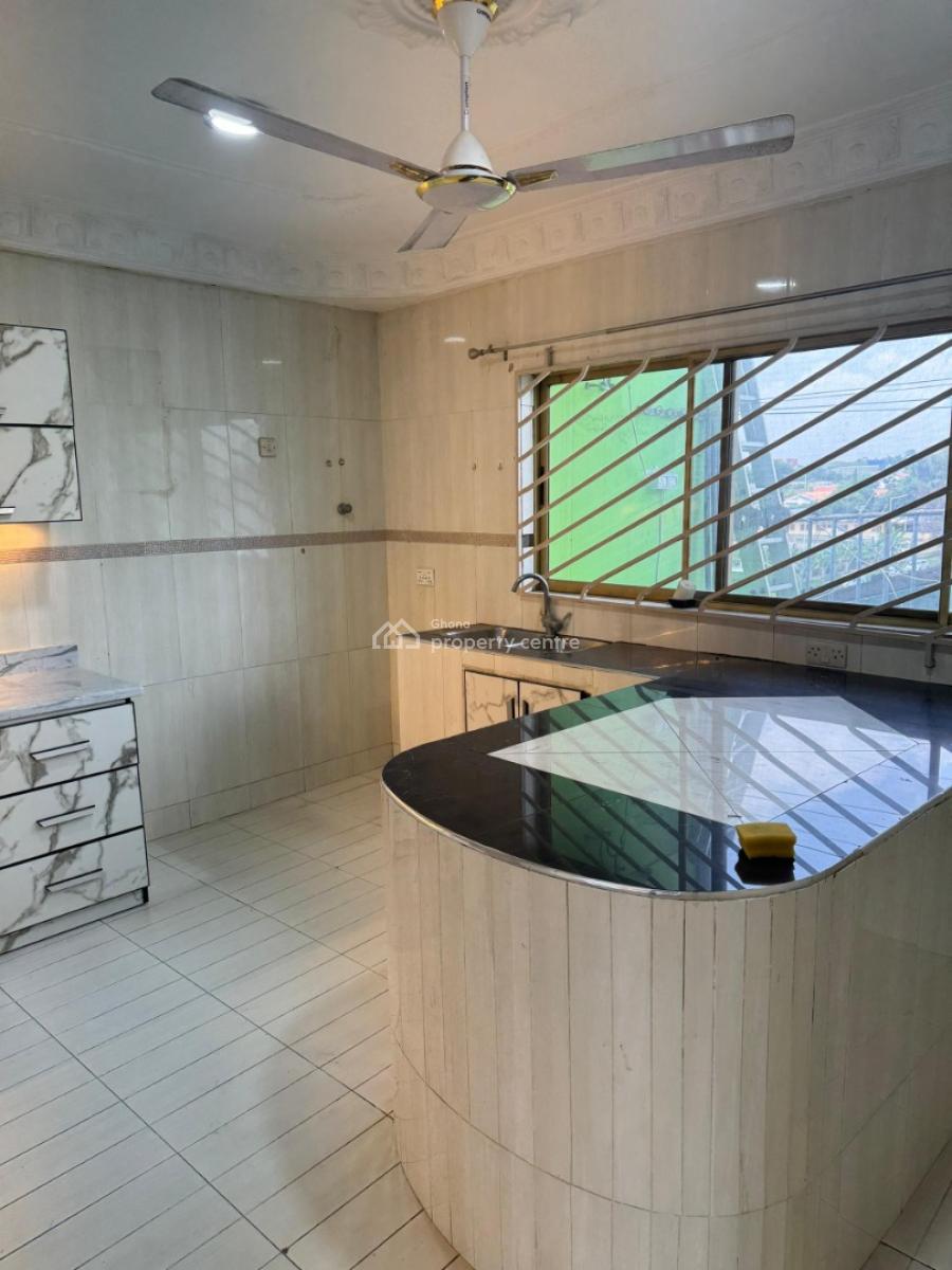 Unfurnished 2-bedroom Apartment, Dzorwulu, Accra, Apartment for Rent