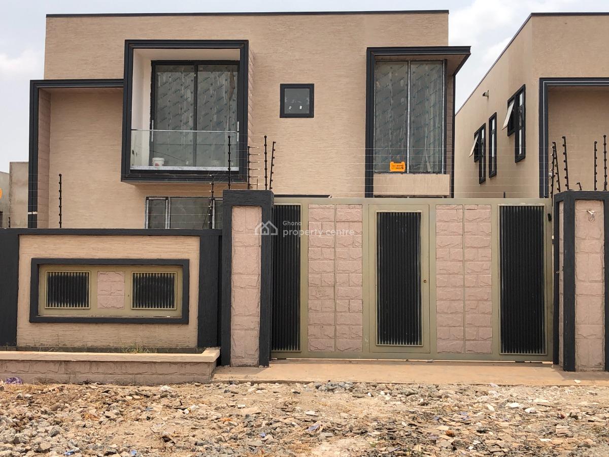 4 Bedroom House with Mini Swimming Pool in a Good Location., East Legon Hills, Adenta Municipal, Accra, Detached Duplex for Sale