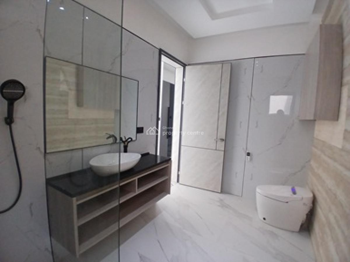 4 Bedroom House with Mini Swimming Pool in a Good Location., East Legon Hills, Adenta Municipal, Accra, Detached Duplex for Sale