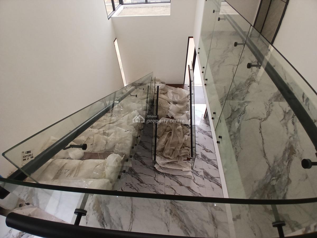 4 Bedroom House with Mini Swimming Pool in a Good Location., East Legon Hills, Adenta Municipal, Accra, Detached Duplex for Sale