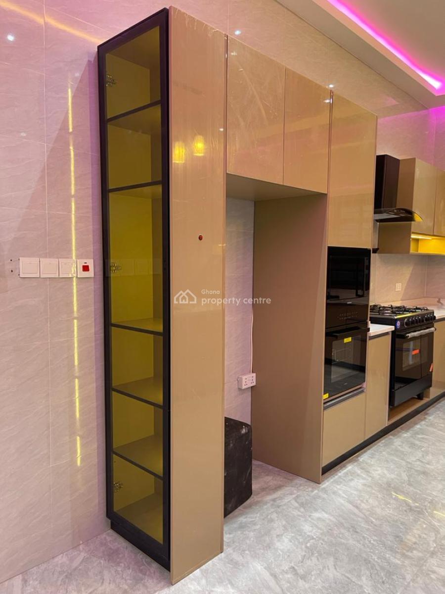 5 Bedroom House, Ashongman Estates, Ga East Municipal, Accra, House for Sale