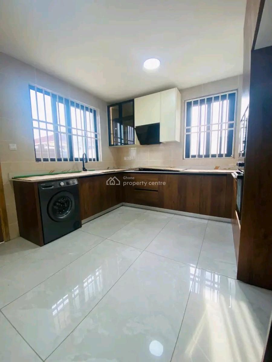 Executive 4-bedroom Detached House @ East Legon, East Legon, Accra, House for Rent
