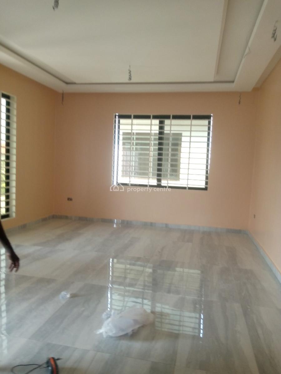 Executive 4-bedroom Duplex House @ East Legon, East Legon, Accra, House for Rent